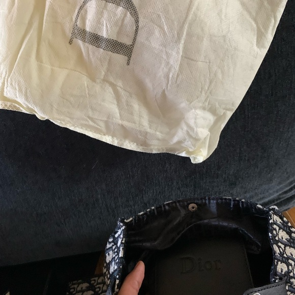 dior back pack - Picture 4 of 5